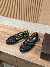 ALAIA MESH BALLET FLATS 25S IN BLACK LAMBSKIN